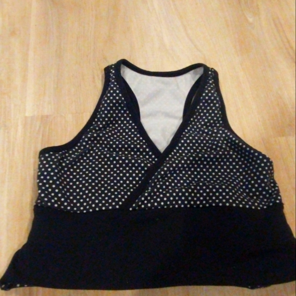 Lululemon polkadot too two ways to wear